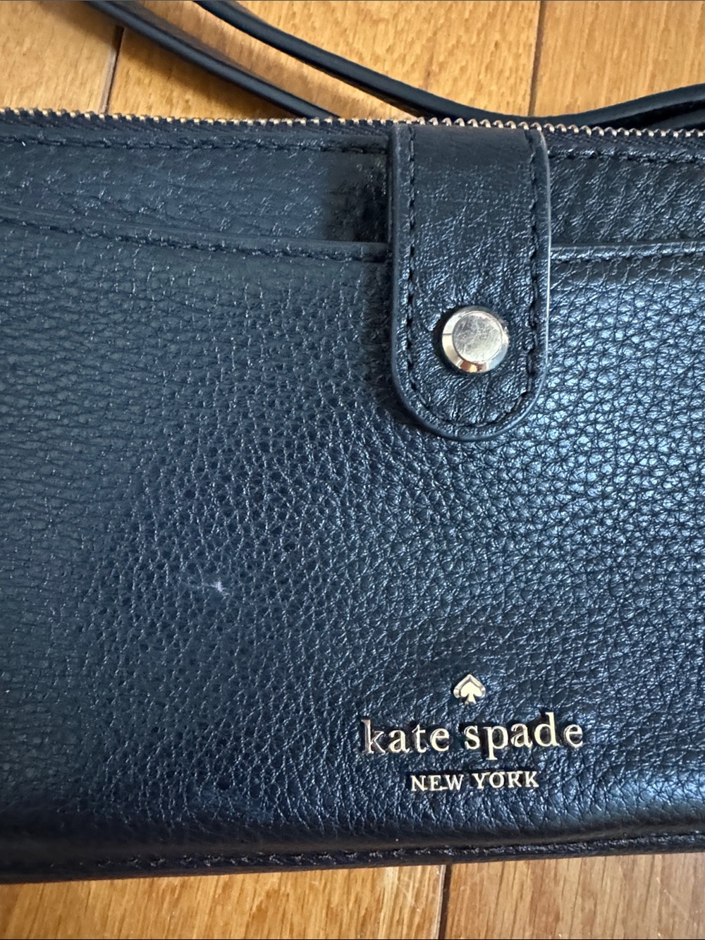 Kate Spade / Black Pebbled Leather Wristlet Wallet with Zip - Picture 5 of 6